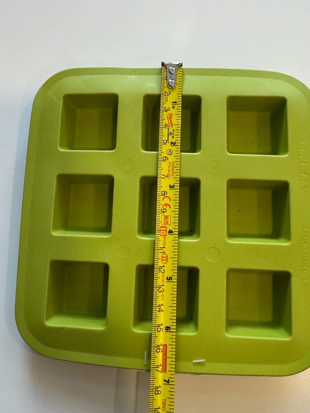 IKEA PLASTIS Ice Cube Tray Green 9 Cube Square Mold 002.750.56 Discontinued